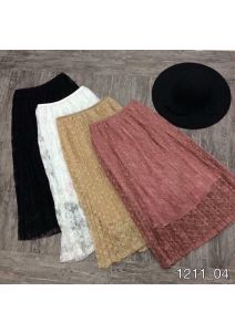 Chân váy ren nối